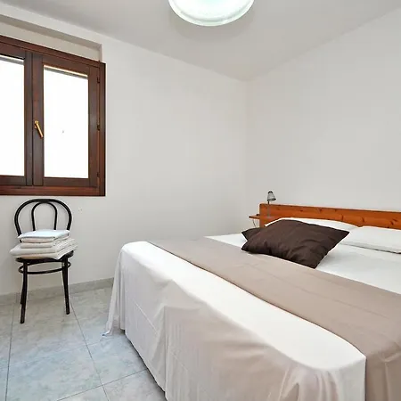 Aparthotel Punta Pizzo *